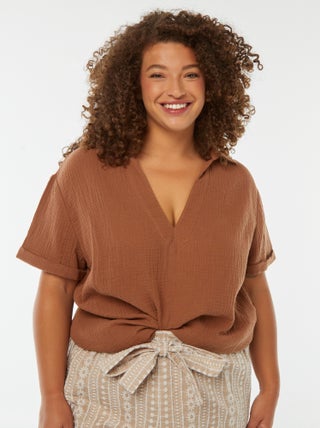 Blusa de gasa de algodón con cuello de polo