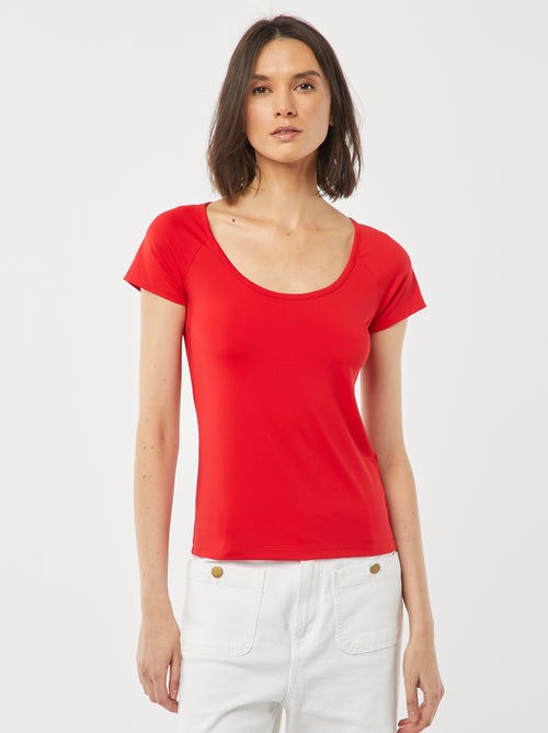 Camiseta con escote redondo pronunciado - Kiabi