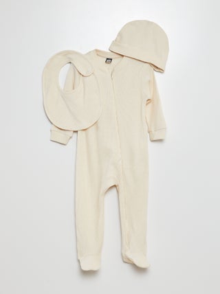 Conjunto de pijama + gorro + babero - 3 piezas