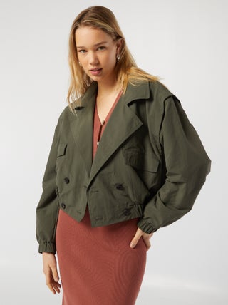 Gabardina corta - corte cropped