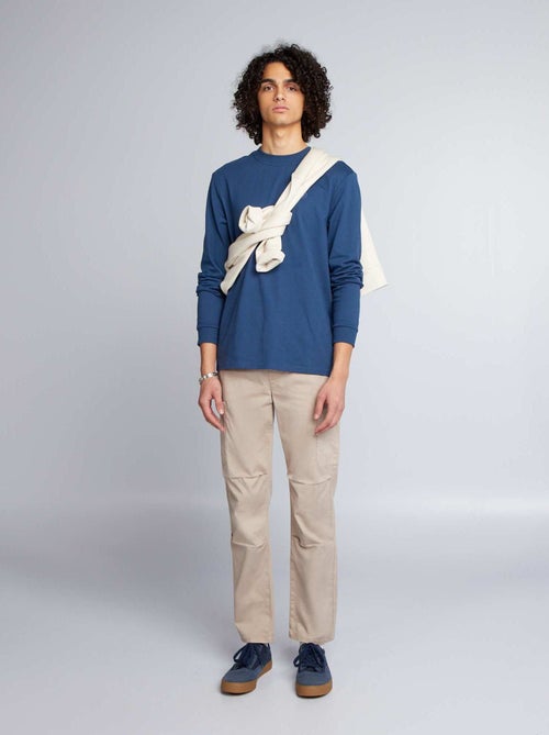 Pantalón cargo ancho con pespuntes - Kiabi