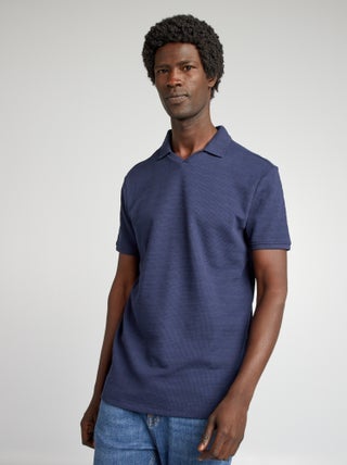 Polo de punto con textura con cuello de pico