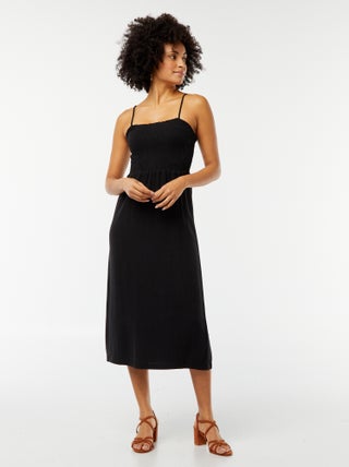 Vestido vaporoso con tirantes finos regulables